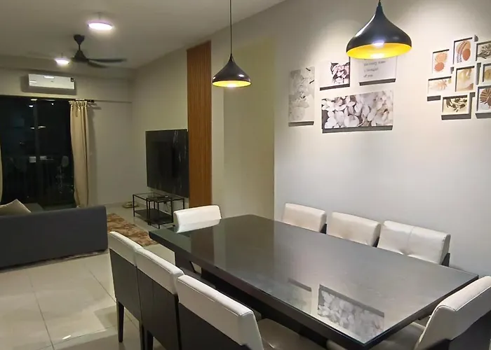 Salam Homestay 3Br Bukit Jalil Condo W Hill View